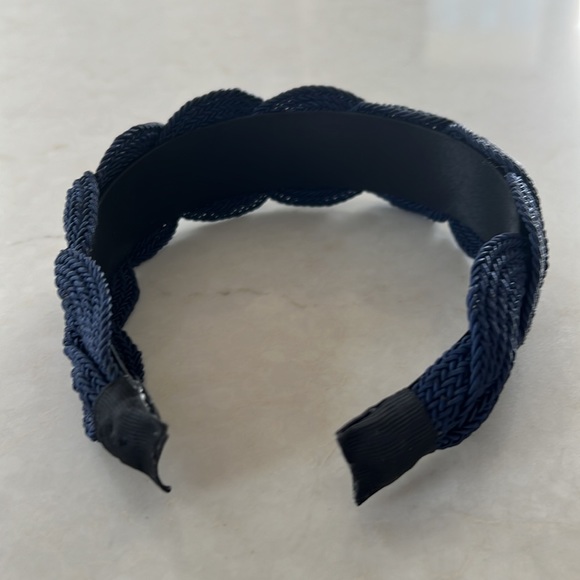 🛍️$5 Promo🛍️ H&M braided Hair Band in navy - Picture 6 of 6